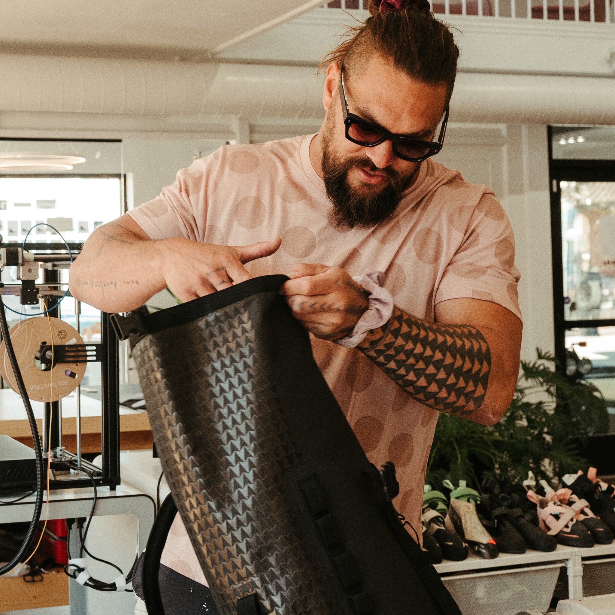 ROLLTOP - ON THE ROAM, BY JASON MOMOA
