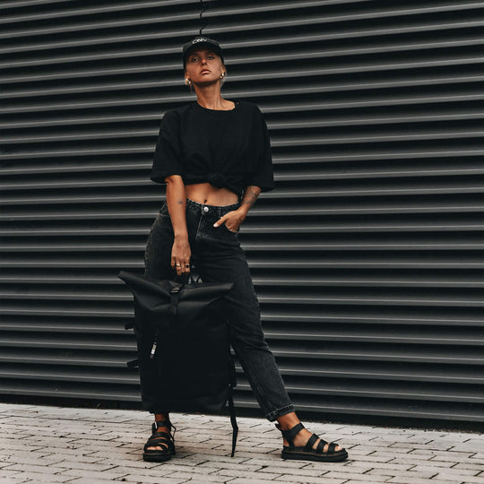 BLACK hover
